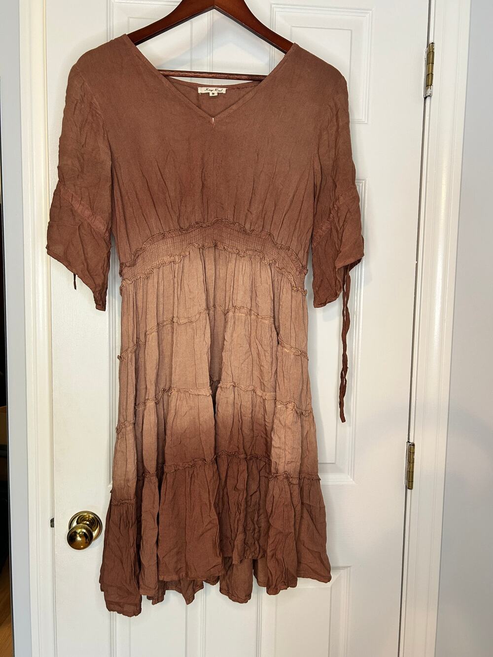Kings Road Womens M Brown Tiered Midi Dress Smocked Peasant Puff Tie Sleeve